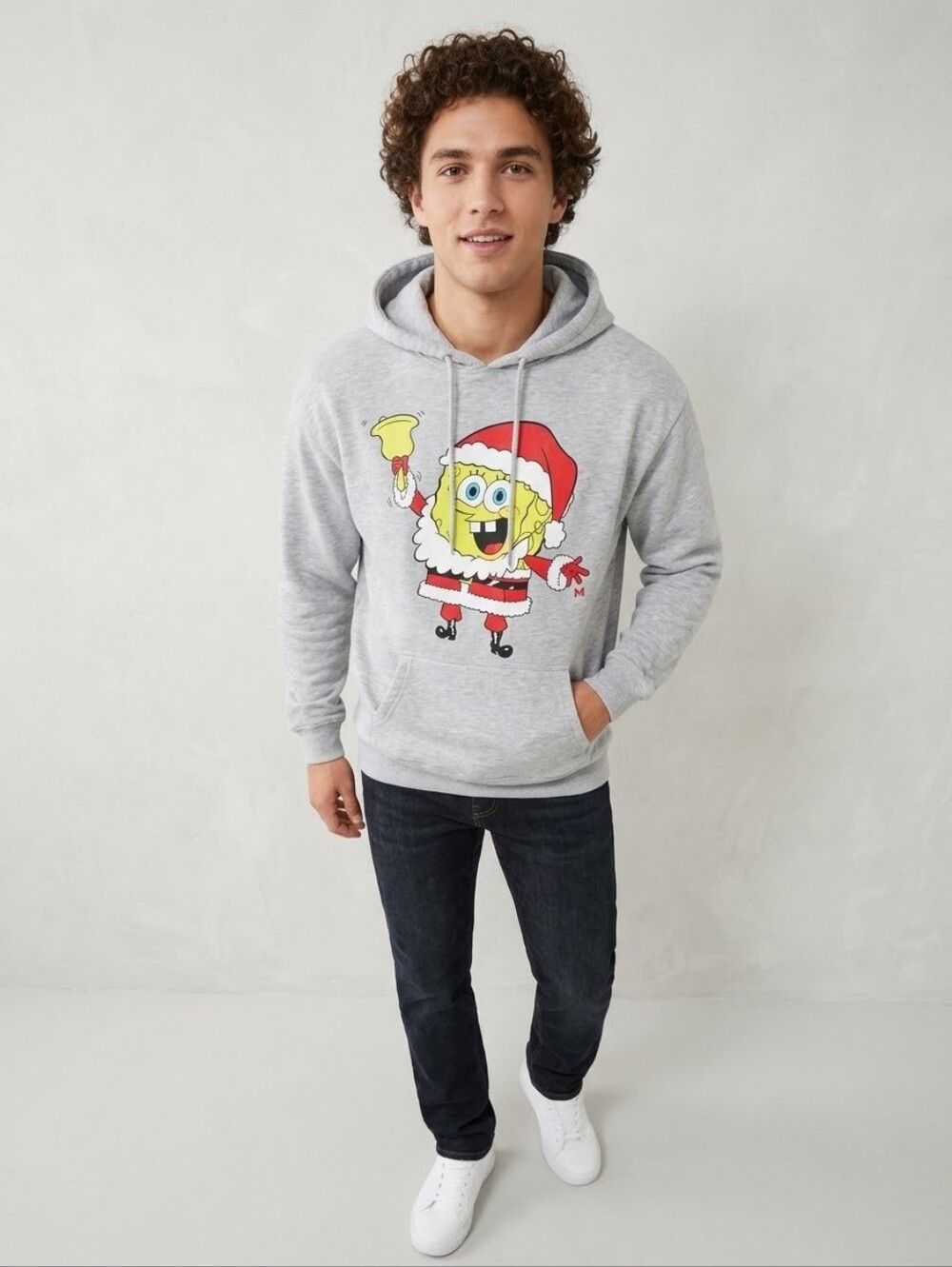 Nickelodeon SpongeBob Santa Graphic Crewneck - Light Gray, Red, Yellow